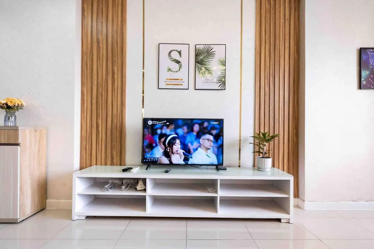Apartment The Best Price 3 Brs Apt/Nice View And Near Ben Thanh Market Ho Chi Minh City